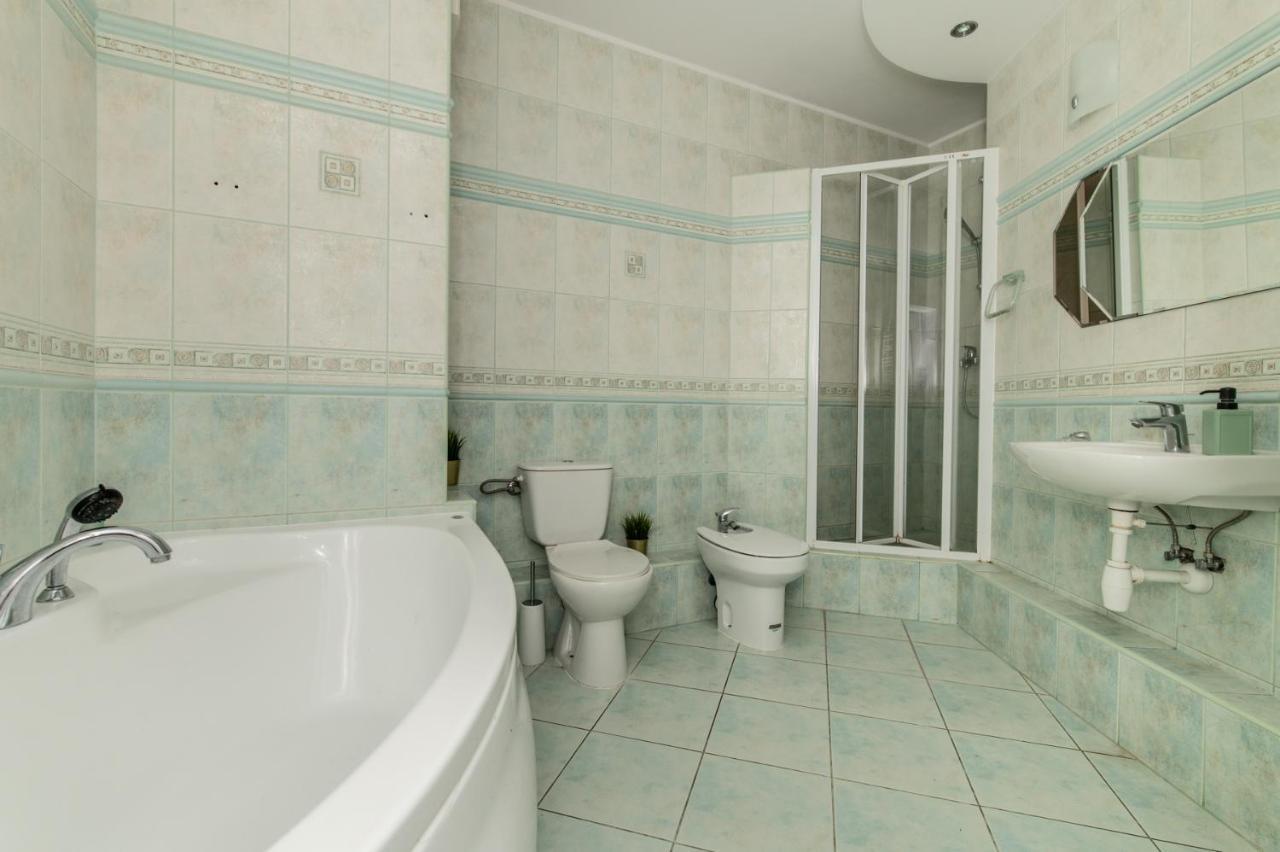 Tjiraso Apartment Danzica Esterno foto